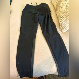 NWT Harley Davidson brand new waterproof riding pants. size extra large.